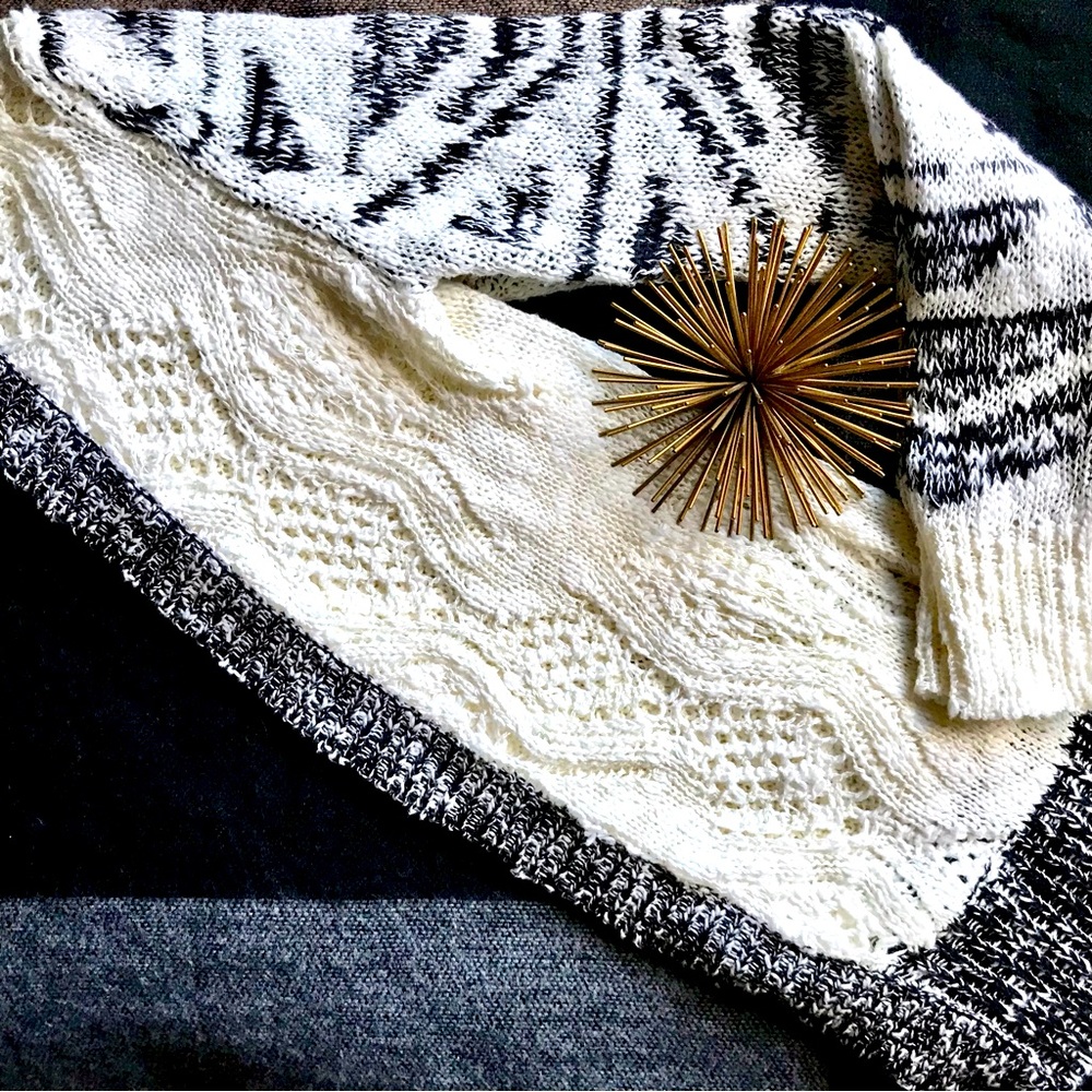 BUCKLE BKE | Knit Cardigan Sweater* Gorgeous Aztec Versatile Neutral  Sz S